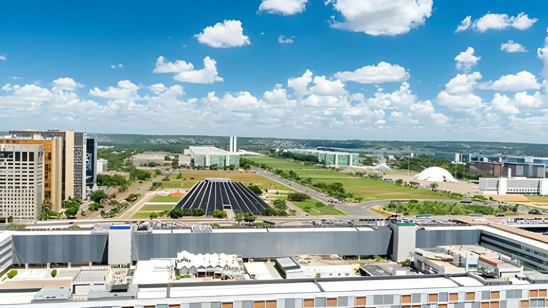 Flat Moderno Hotel Saint Moritz Brasília 0*,